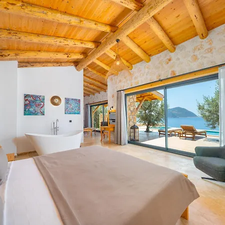 Villa Kalamar 4 *